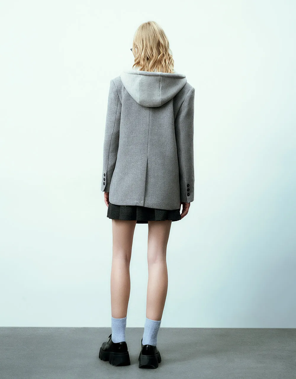 2 In 1 Hooded Blazer Coat sold by Urban Revivo product image thumbnail 4