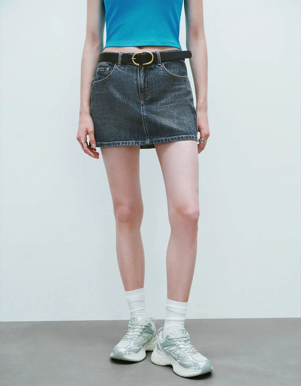 Mini Straight Denim Skirt With Belt sold by Urban Revivo product image thumbnail 2