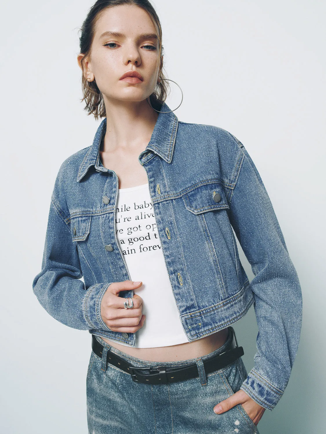 Button Up Loose Denim Jacket sold by Urban Revivo product image thumbnail 2