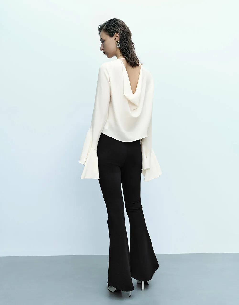 Off-Shoulder Overhead Shirt sold by Urban Revivo product image thumbnail 4