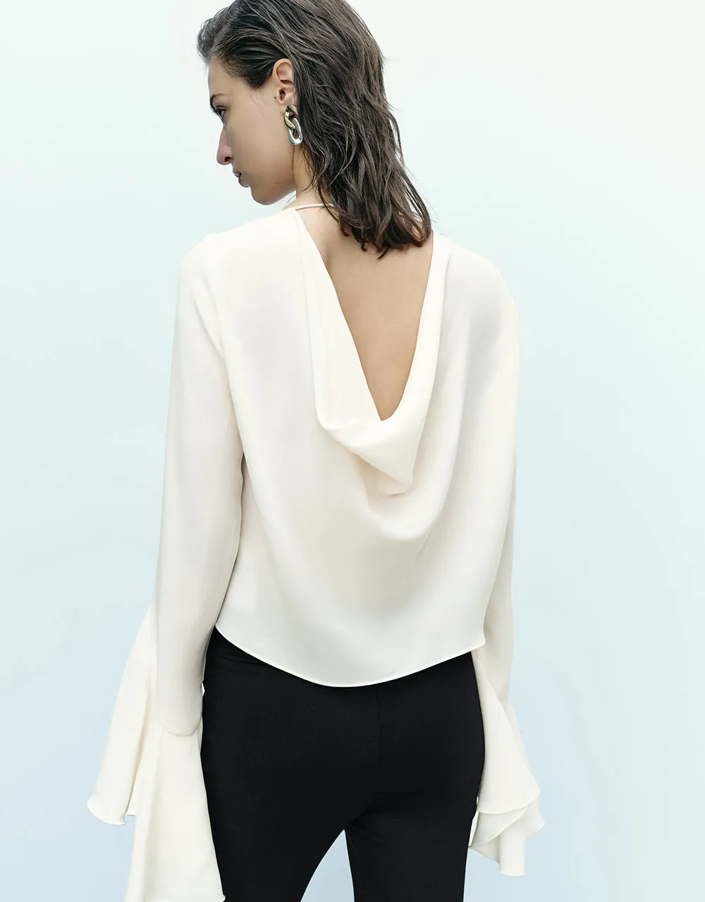 Off-Shoulder Overhead Shirt sold by Urban Revivo product image thumbnail 5