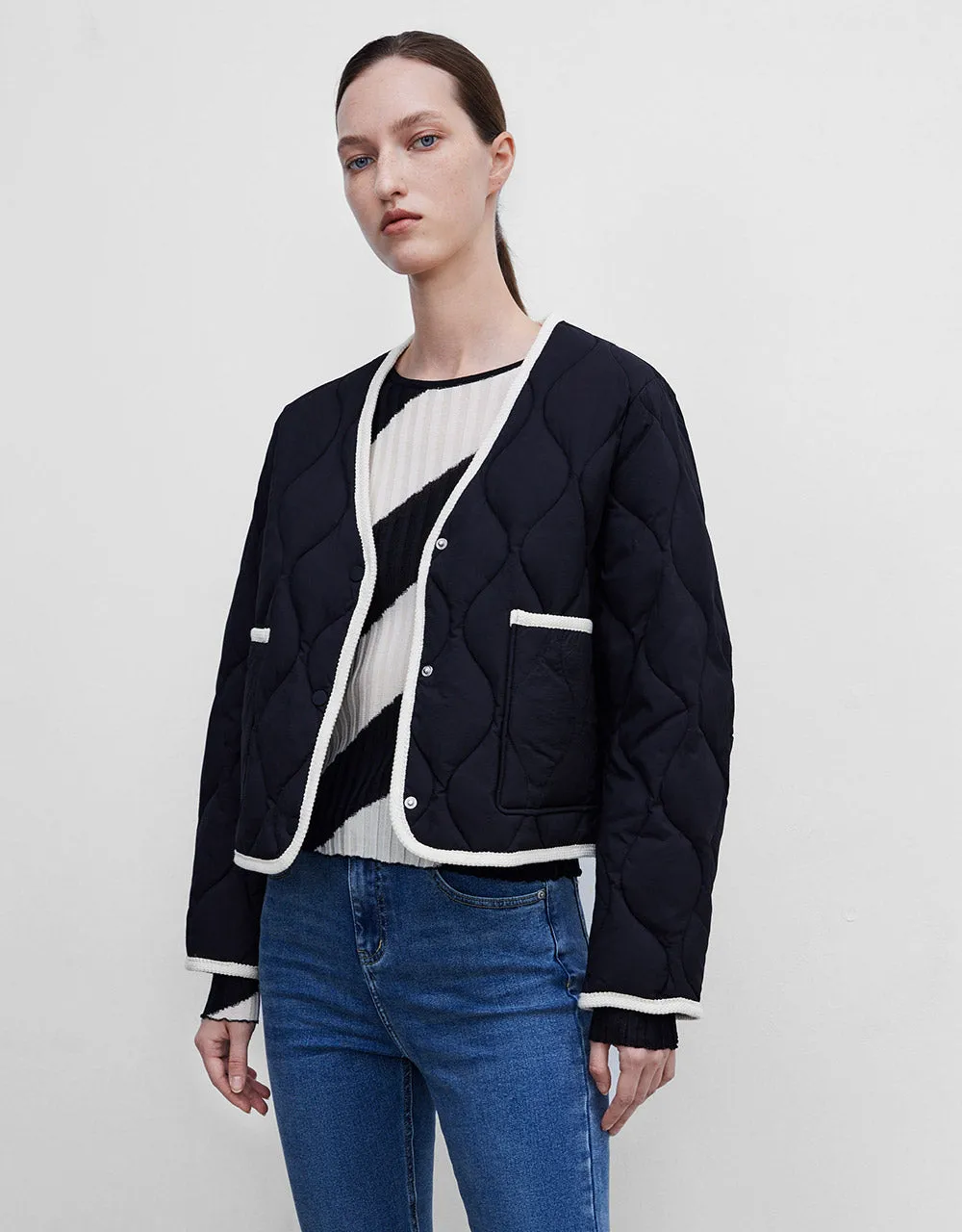 Contrast Trim Down Jacket sold by Urban Revivo product image thumbnail 5
