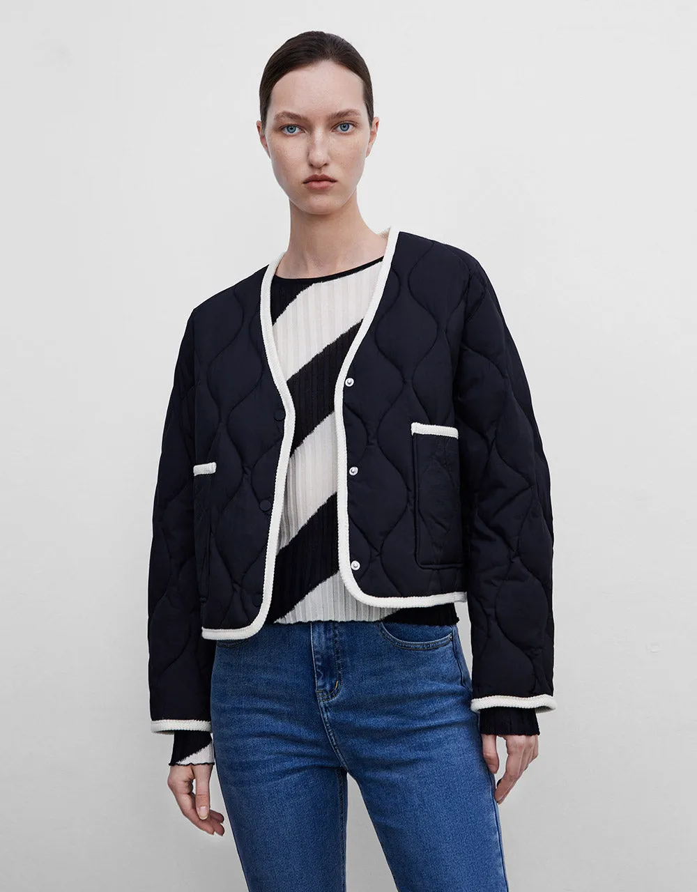 Contrast Trim Down Jacket sold by Urban Revivo product image thumbnail 2