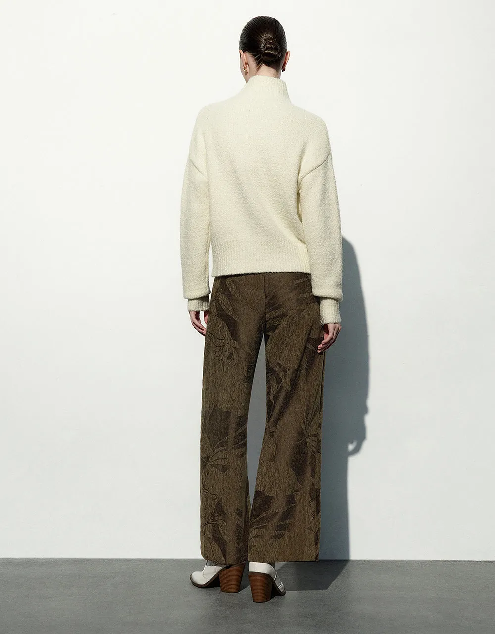 Textured Wide-Leg Pants sold by Urban Revivo product image thumbnail 5