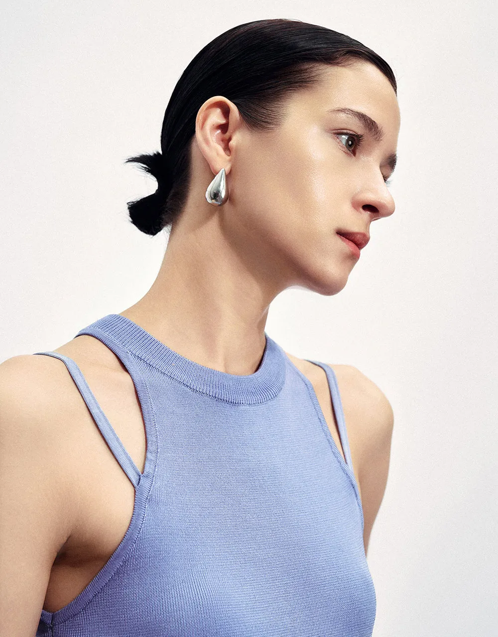 Skinny Crew Neck Knitted Tank Top sold by Urban Revivo product image thumbnail 4