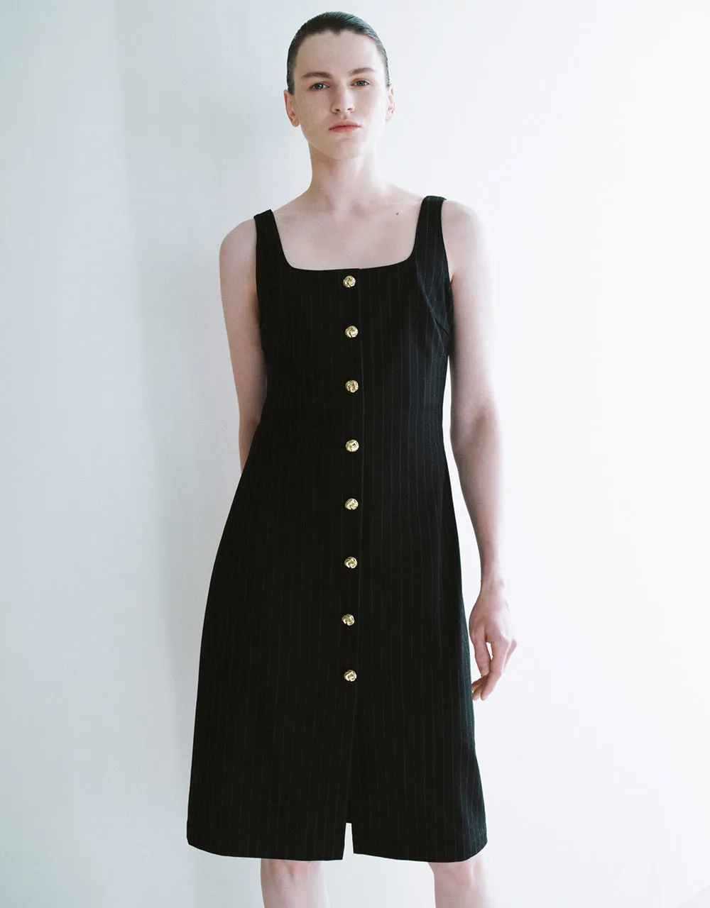 Sleeveless Square-Cut Collar Straight Dress sold by Urban Revivo product image thumbnail 3