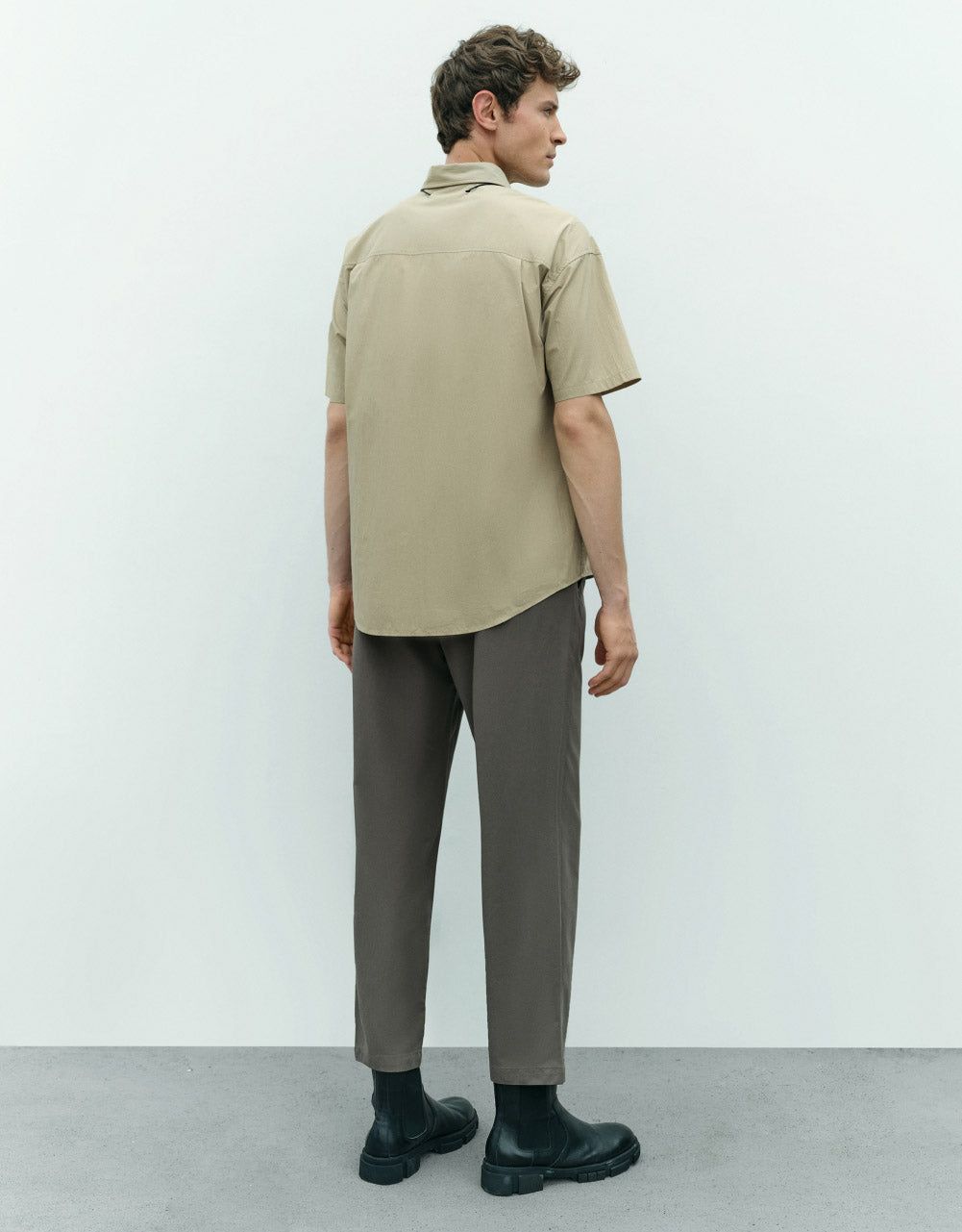 Drop Shoulder Sleeve Loose Shirt sold by Urban Revivo product image thumbnail 4