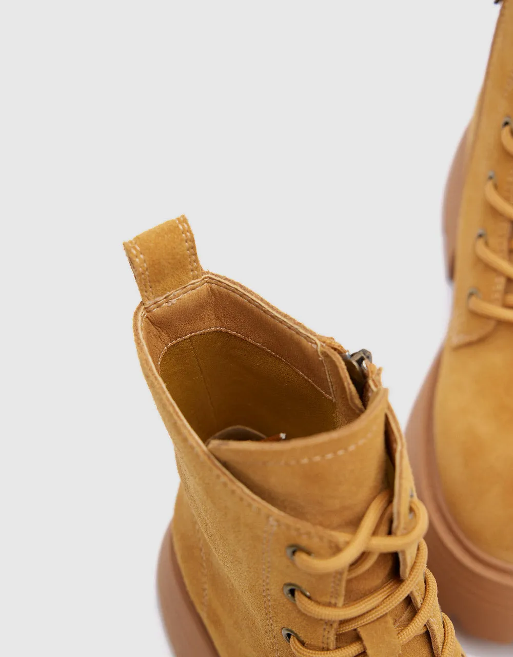 Round Toe Boots sold by Urban Revivo product image thumbnail 5