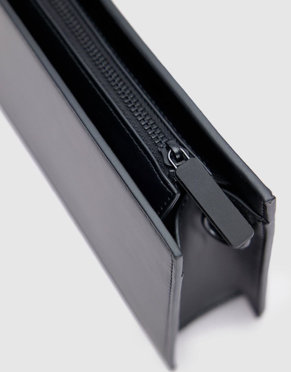 Vegan Leather Crossbody Bag sold by Urban Revivo product image thumbnail 5