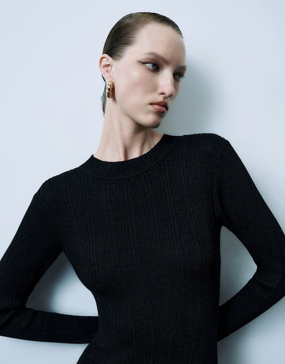 Skinny A-Line Knitted Dress sold by Urban Revivo product image thumbnail 5