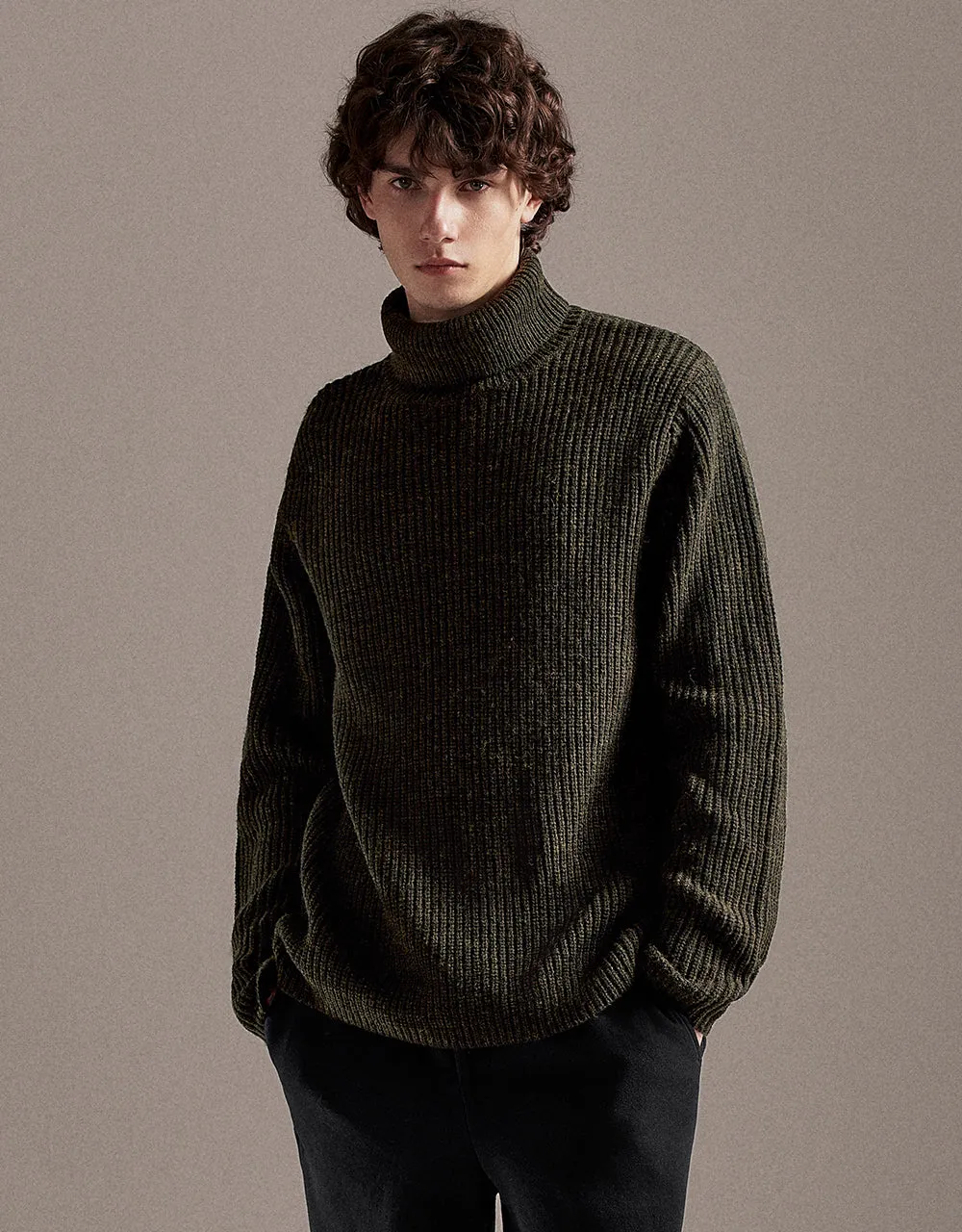 Turtle Neck Straight Sweater sold by Urban Revivo