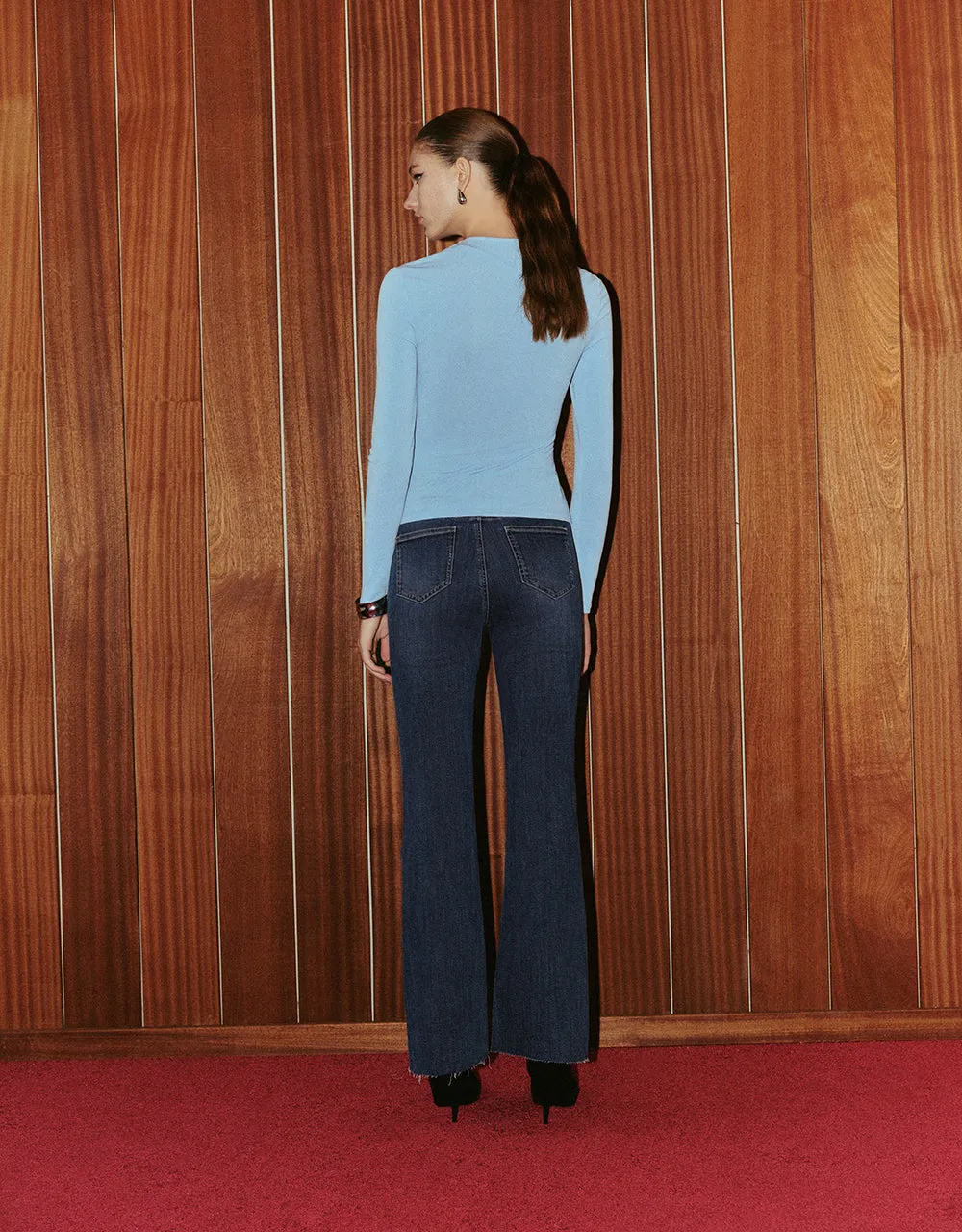 One Shoulder Skinny Knitted T-Shirt sold by Urban Revivo product image thumbnail 5