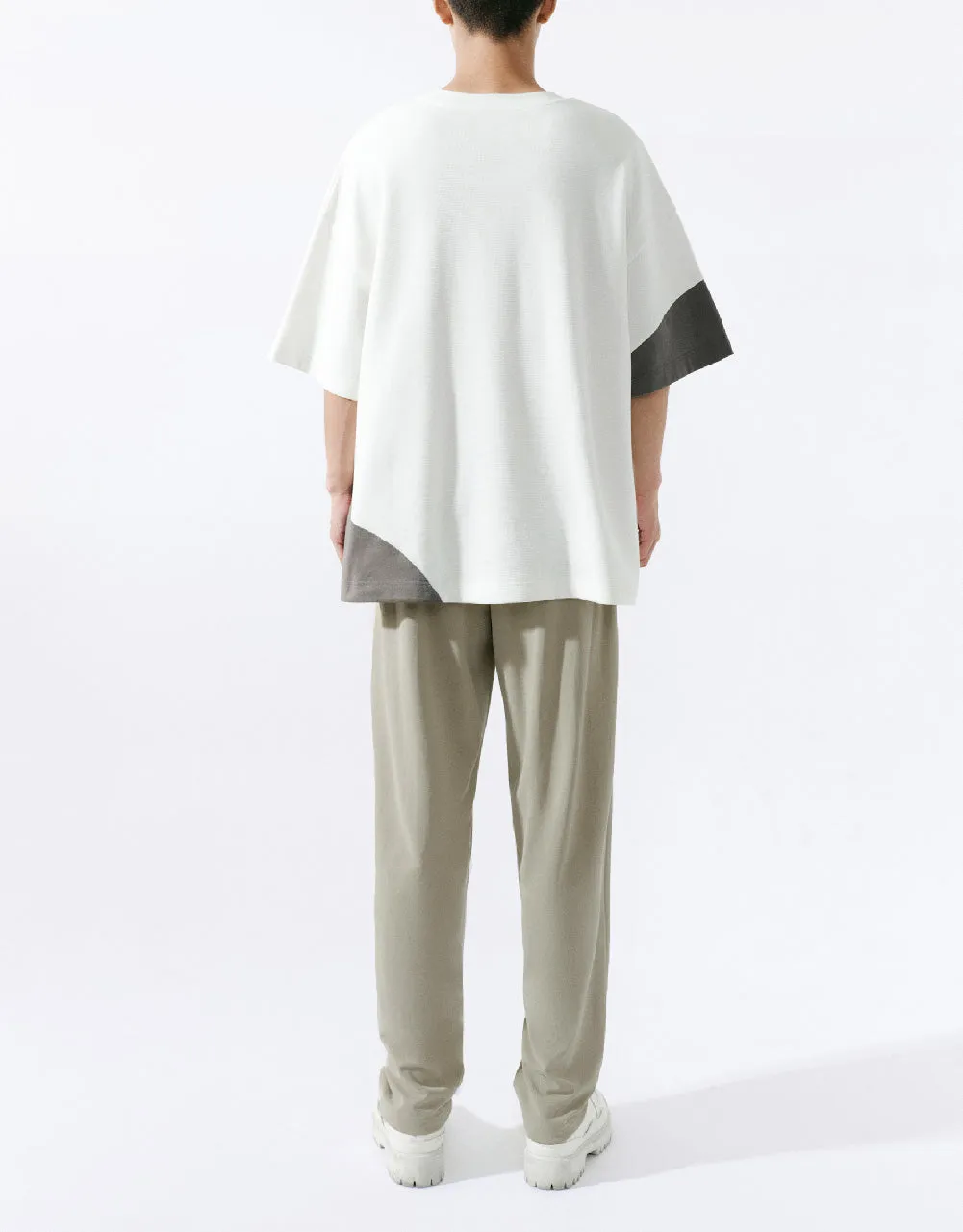 Drawstring Waist Knitted Straight Pants sold by Urban Revivo product image thumbnail 5