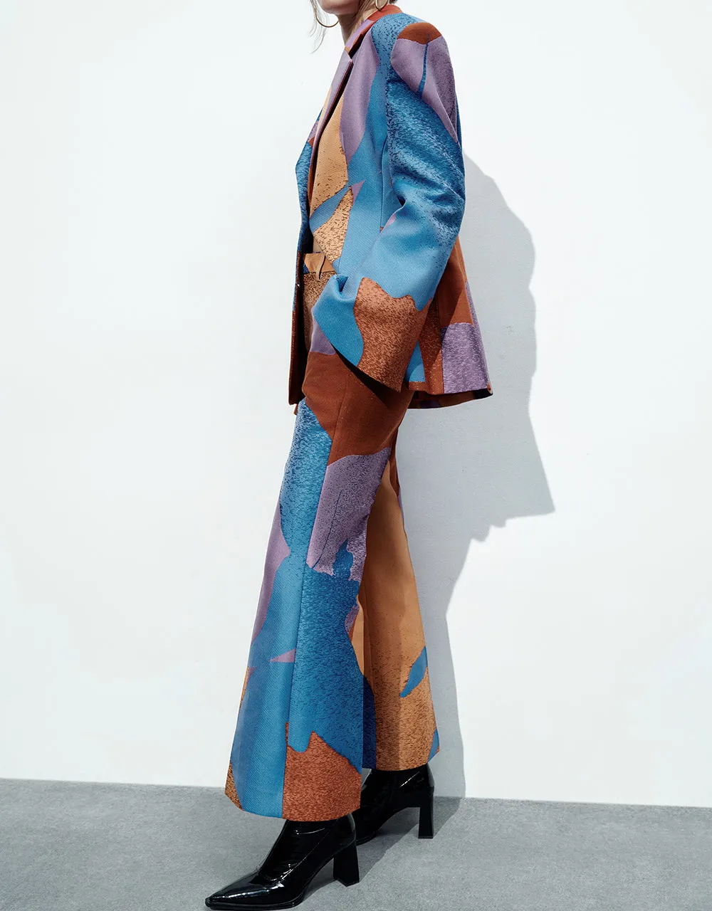 Printed Flare Pants sold by Urban Revivo product image thumbnail 4