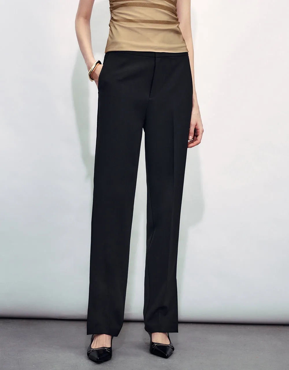 Straight Pants sold by Urban Revivo product image thumbnail 4