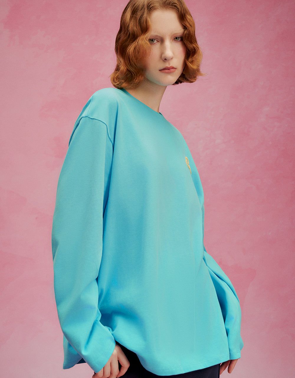 Cloud Embroidered Crew Neck Loose T-Shirt sold by Urban Revivo product image thumbnail 3
