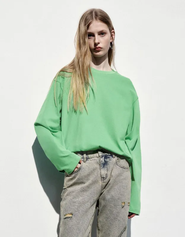 Crew Neck Straight T-Shirt sold by Urban Revivo