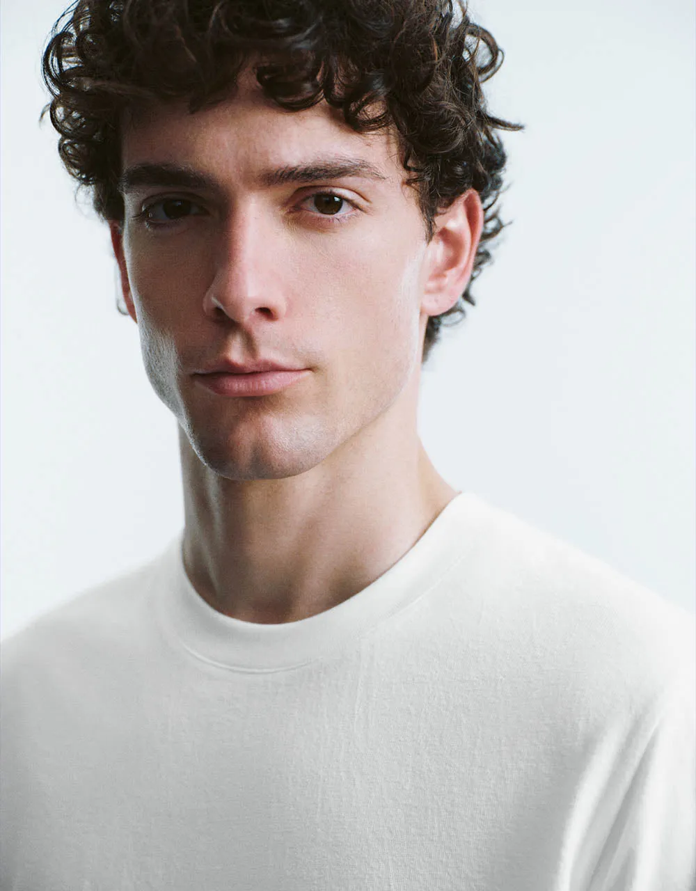 Crew Neck Knitted T-Shirt sold by Urban Revivo product image thumbnail 4