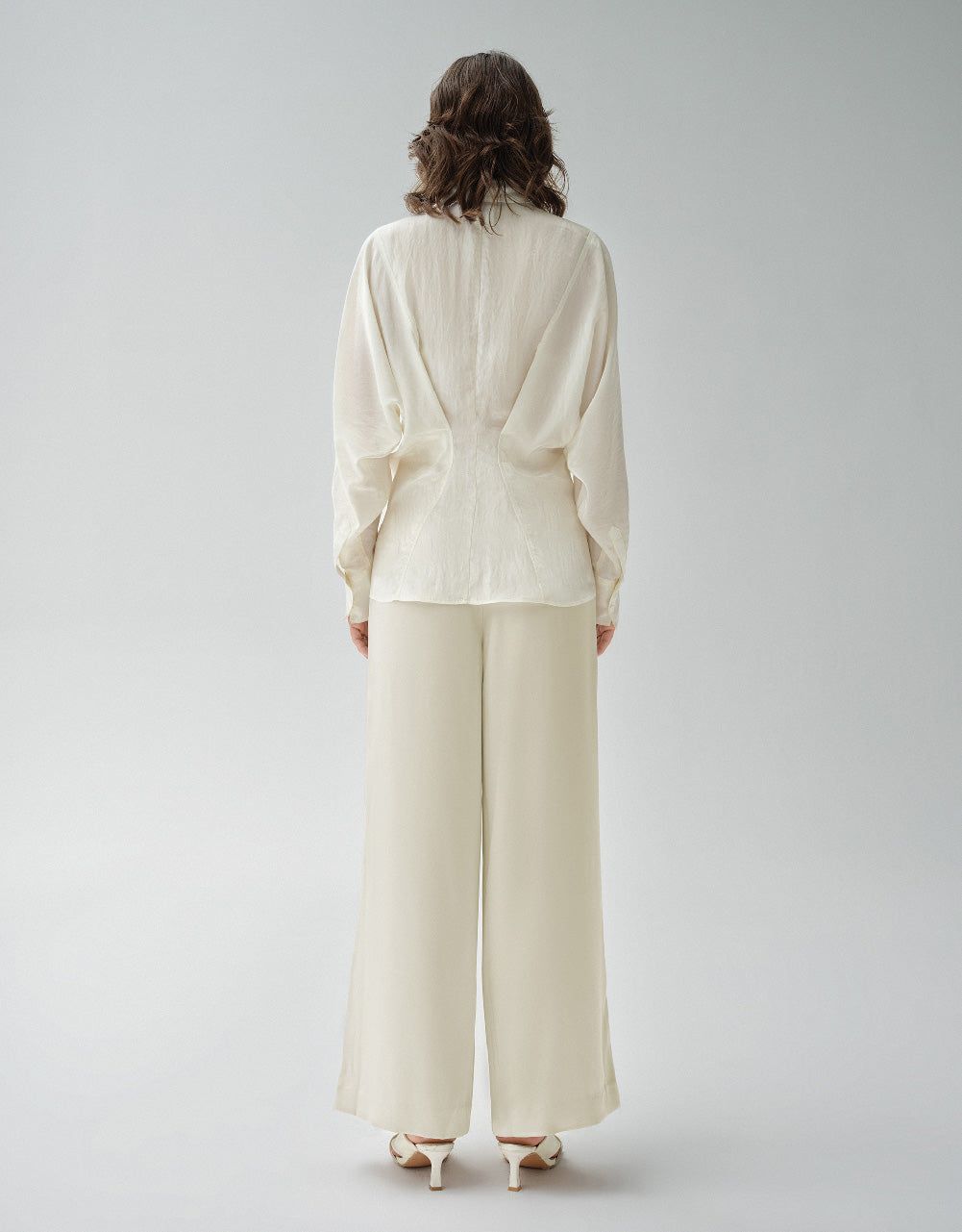 Woven Straight Pants sold by Urban Revivo product image thumbnail 5