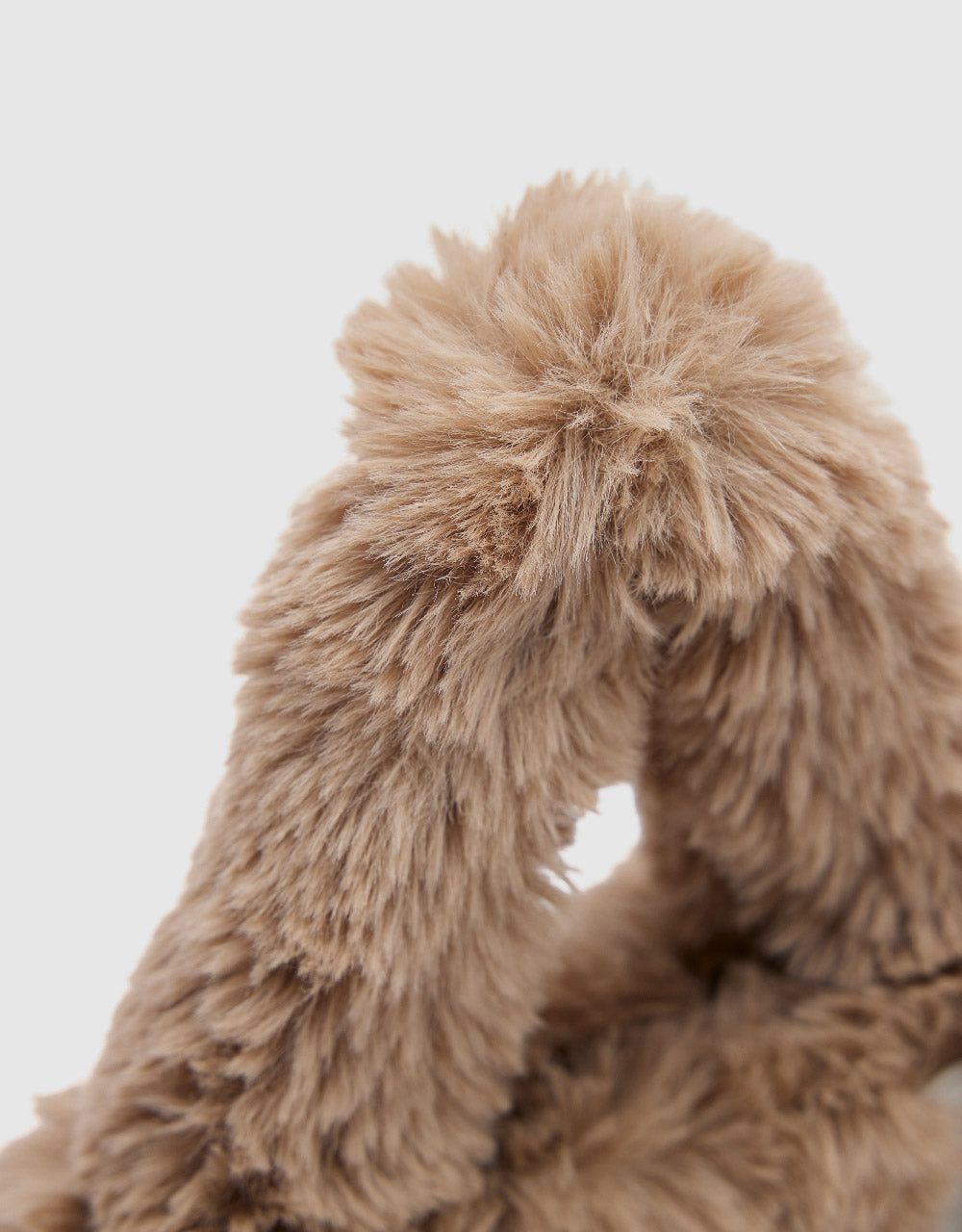 Furry Shoulder Bag sold by Urban Revivo product image thumbnail 5