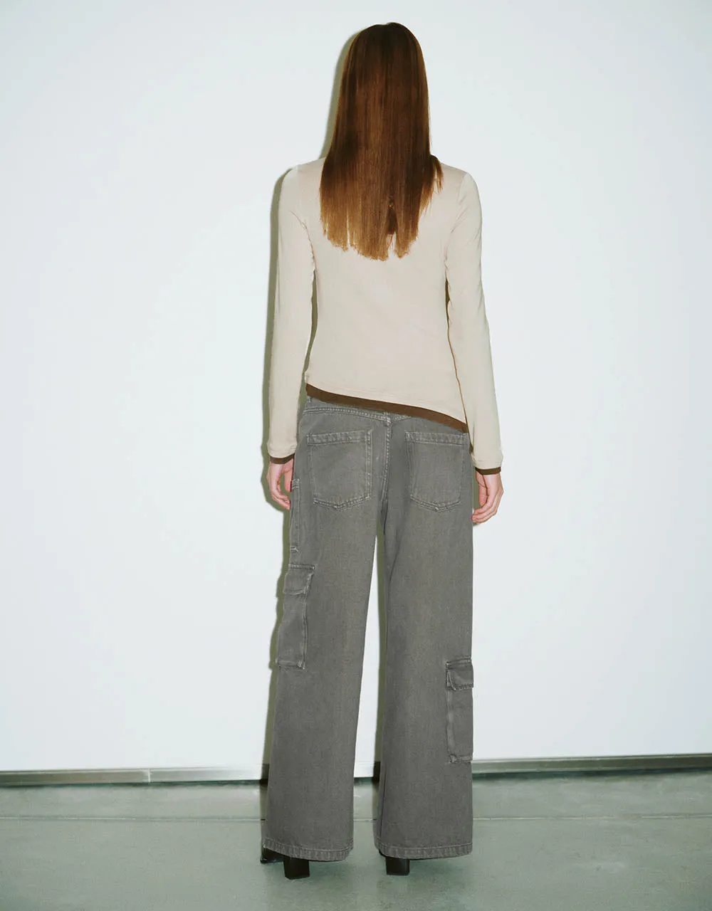 Asymmetric Crew Neck Knitted T-Shirt sold by Urban Revivo product image thumbnail 5