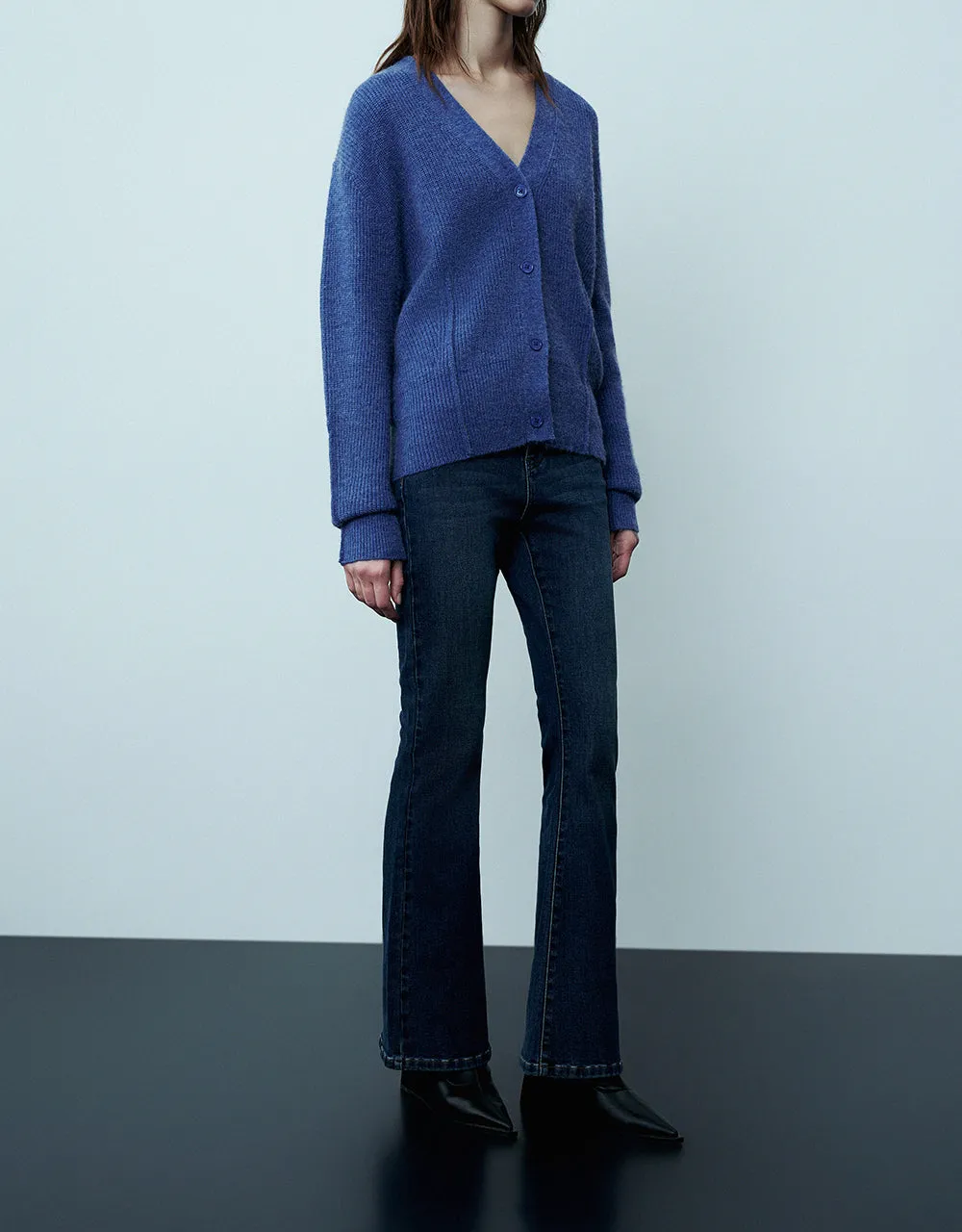 Flare Jeans sold by Urban Revivo product image thumbnail 4