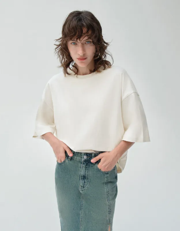 Crew Neck Loose T-Shirt sold by Urban Revivo