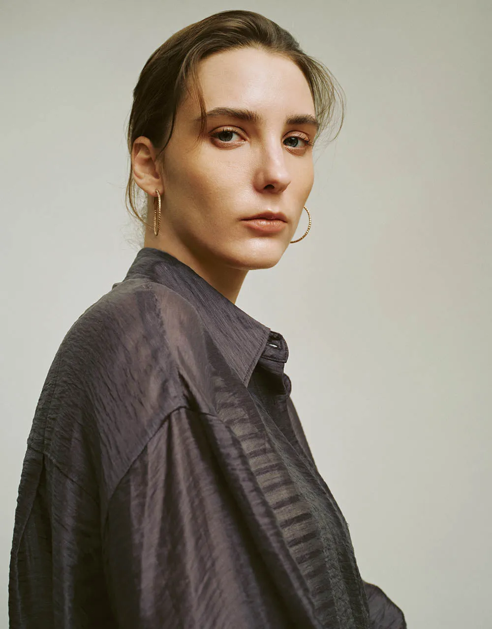 Button Up Straight Shirt sold by Urban Revivo product image thumbnail 4