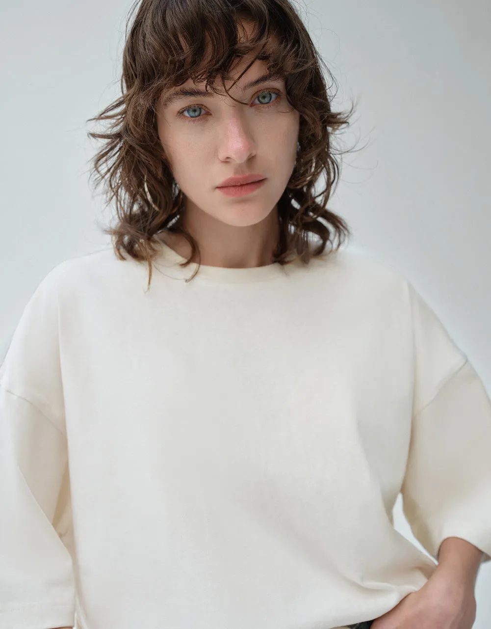 Crew Neck Loose T-Shirt sold by Urban Revivo product image thumbnail 5