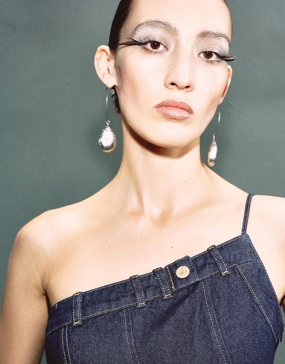 Asymmetric One Shoulder Denim Cami Dress sold by Urban Revivo product image thumbnail 4