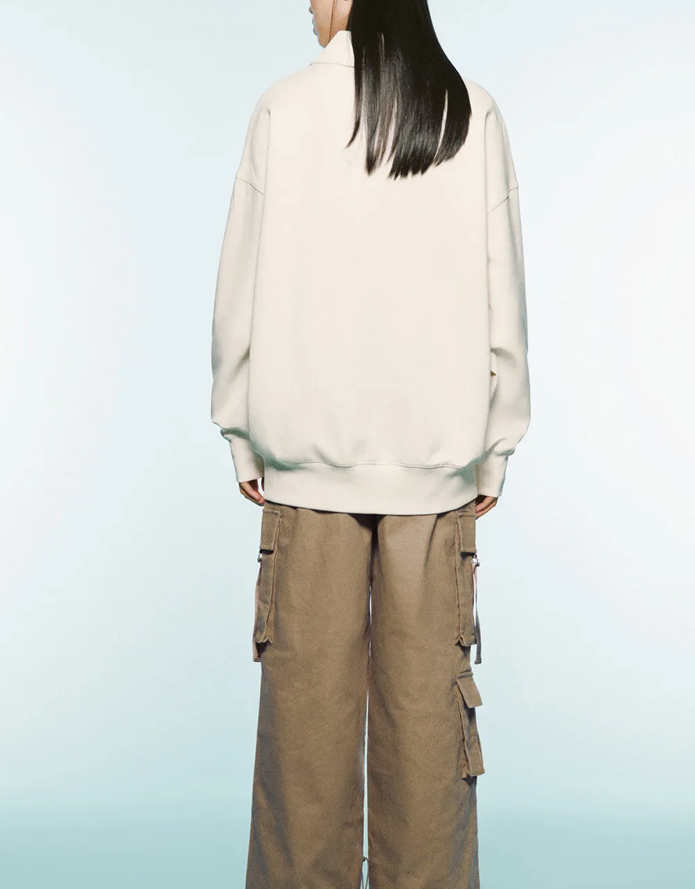 Letter Embossed Lapel Loose Sweatshirt sold by Urban Revivo product image thumbnail 4