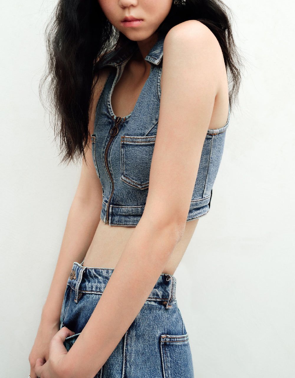Halter Neck Lapel Denim Vest sold by Urban Revivo product image thumbnail 3
