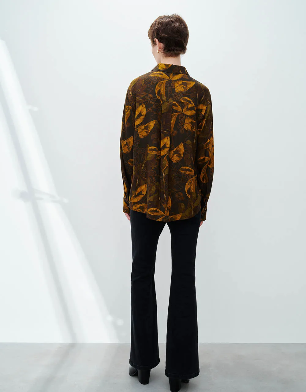 Printed Button Up Straight Shirt sold by Urban Revivo product image thumbnail 4