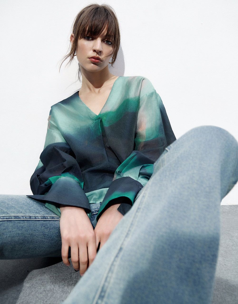 Printed V-Neck Overhead Shirt sold by Urban Revivo product image thumbnail 2