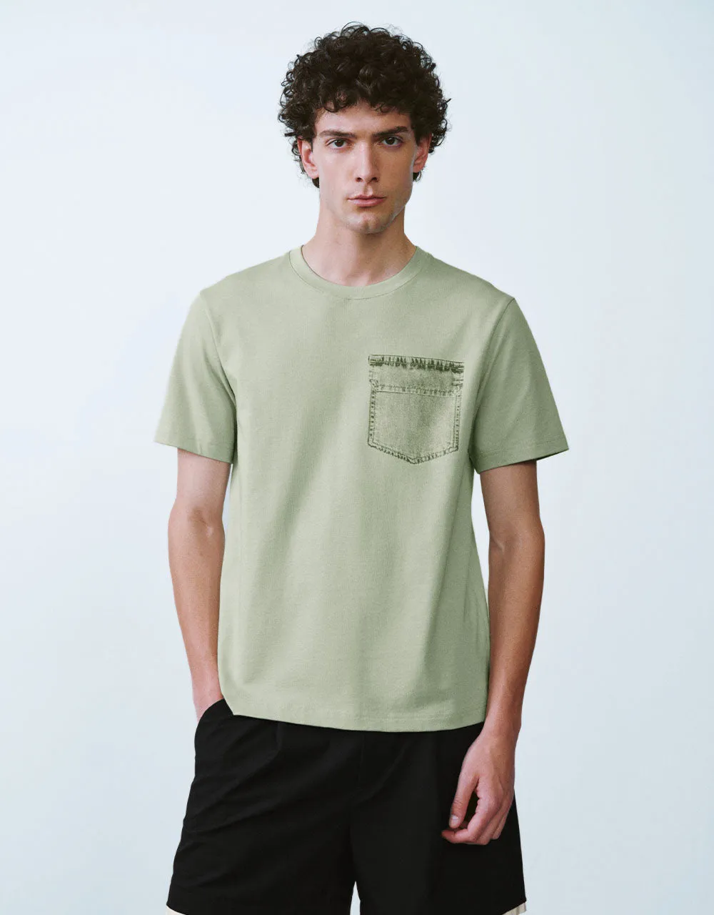 Crew Neck Straight T-Shirt sold by Urban Revivo