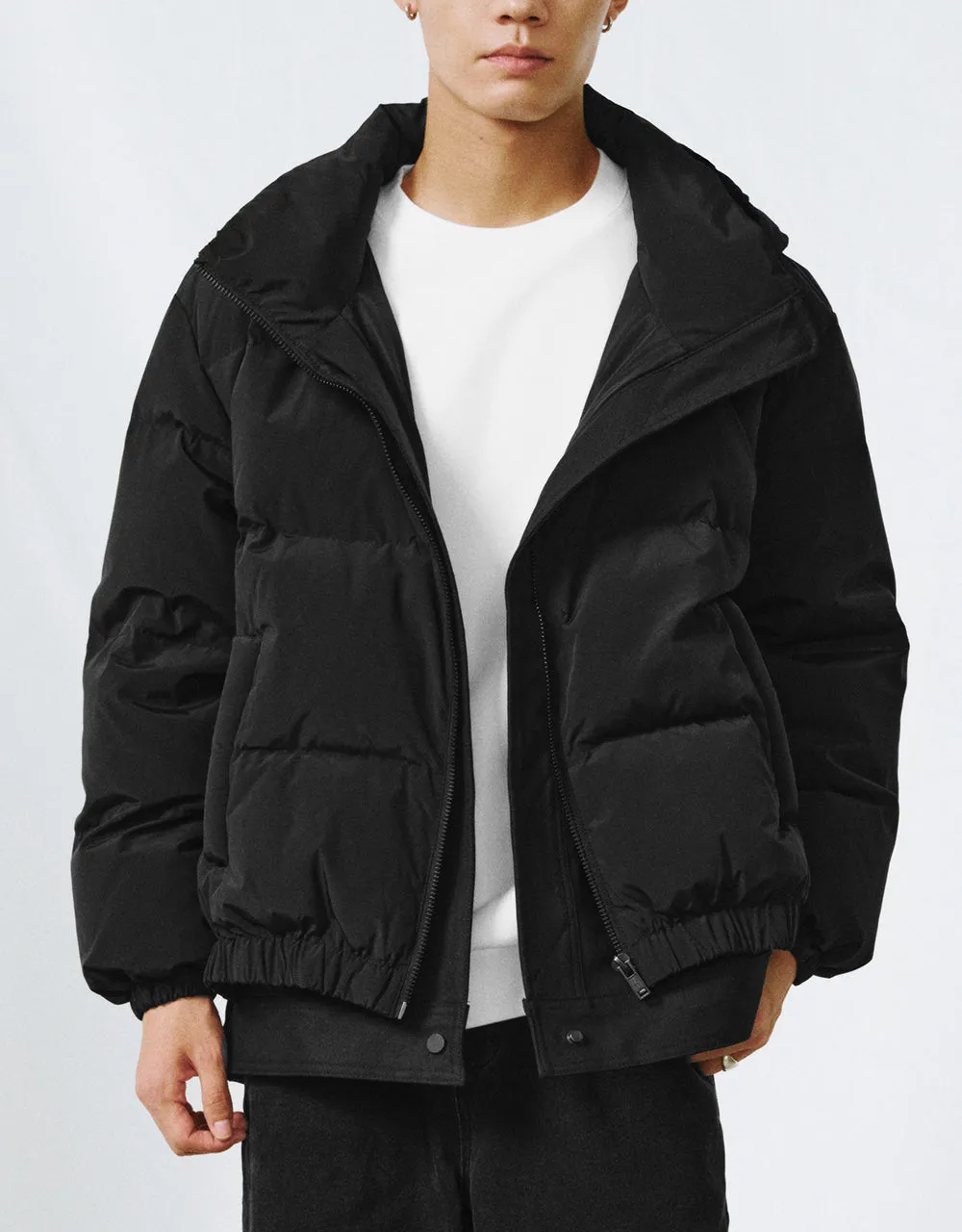 Zipper Front Hooded Down Jacket sold by Urban Revivo product image thumbnail 3