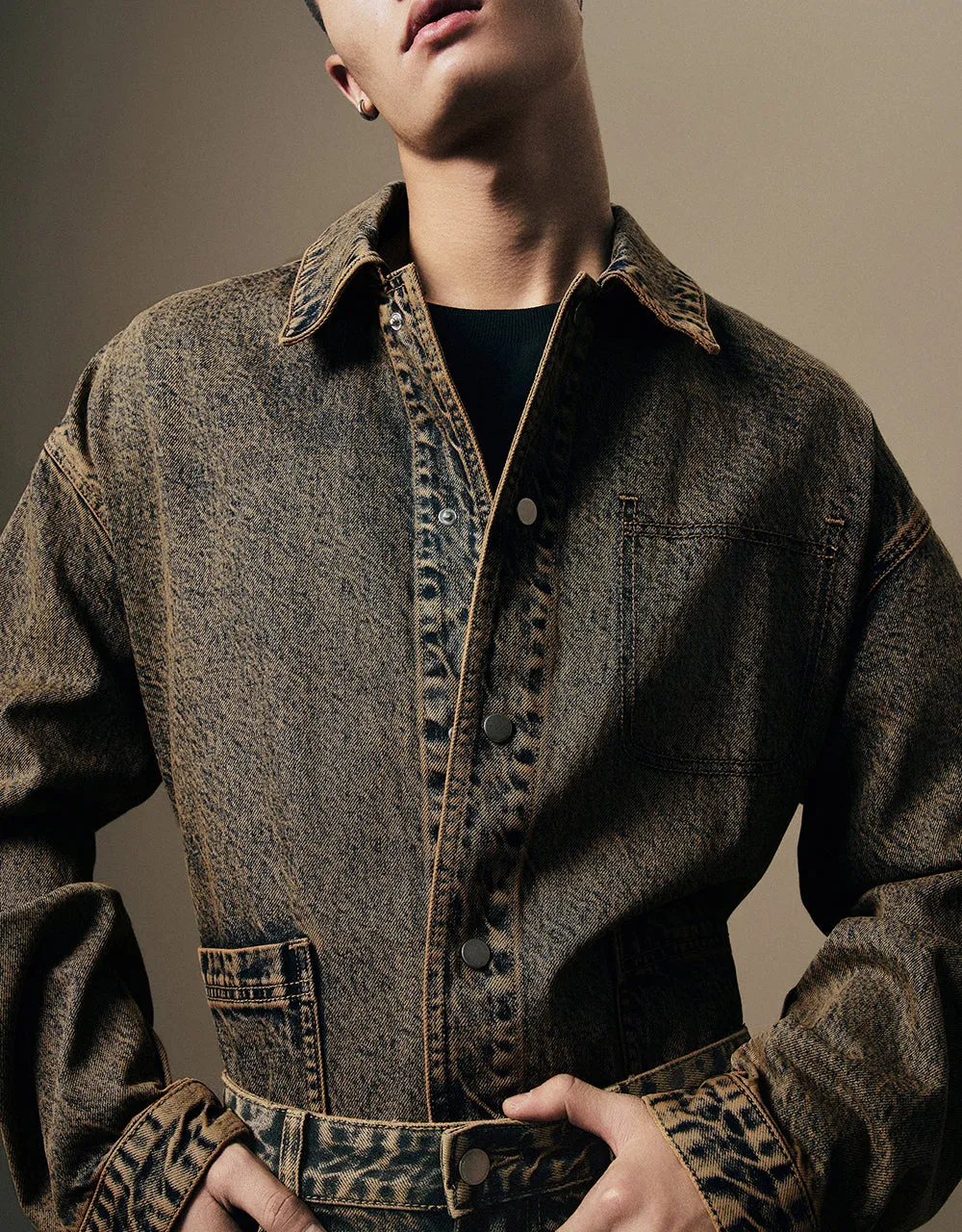 Press Buttoned Denim Jacket sold by Urban Revivo product image thumbnail 3