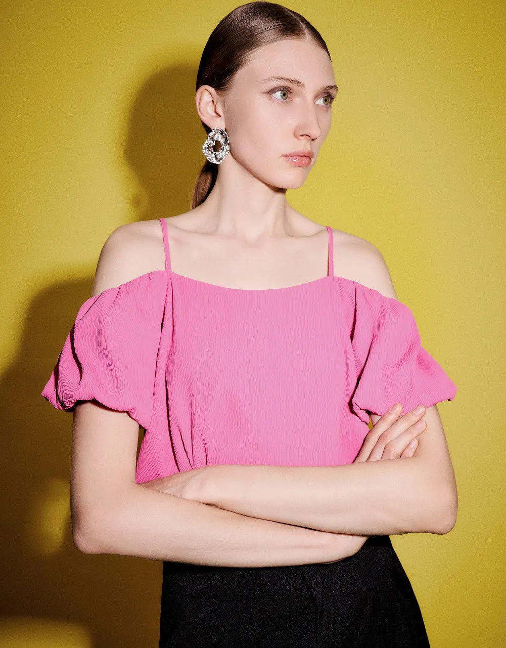 Puff Sleeve Square-cut Collar Overhead Shirt sold by Urban Revivo product image thumbnail 3