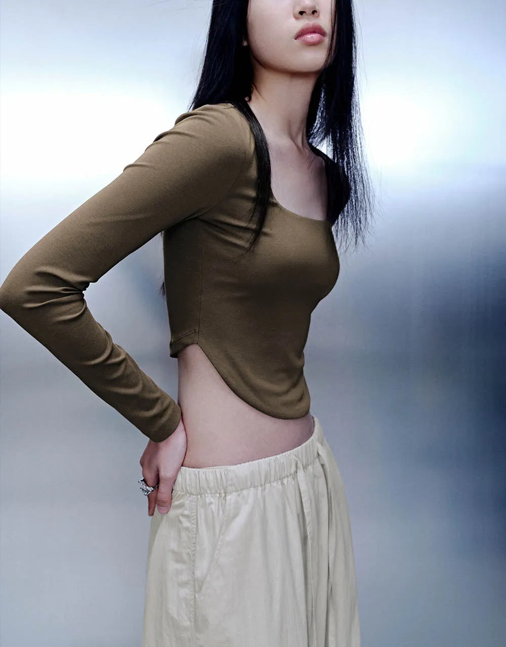 U Neck Skinny Knitted T-Shirt sold by Urban Revivo product image thumbnail 3