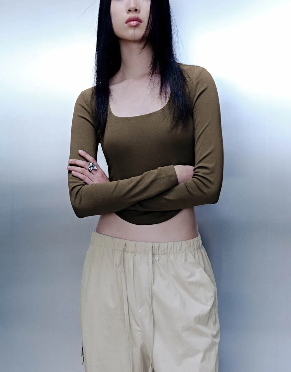 U Neck Skinny Knitted T-Shirt sold by Urban Revivo product image thumbnail 2