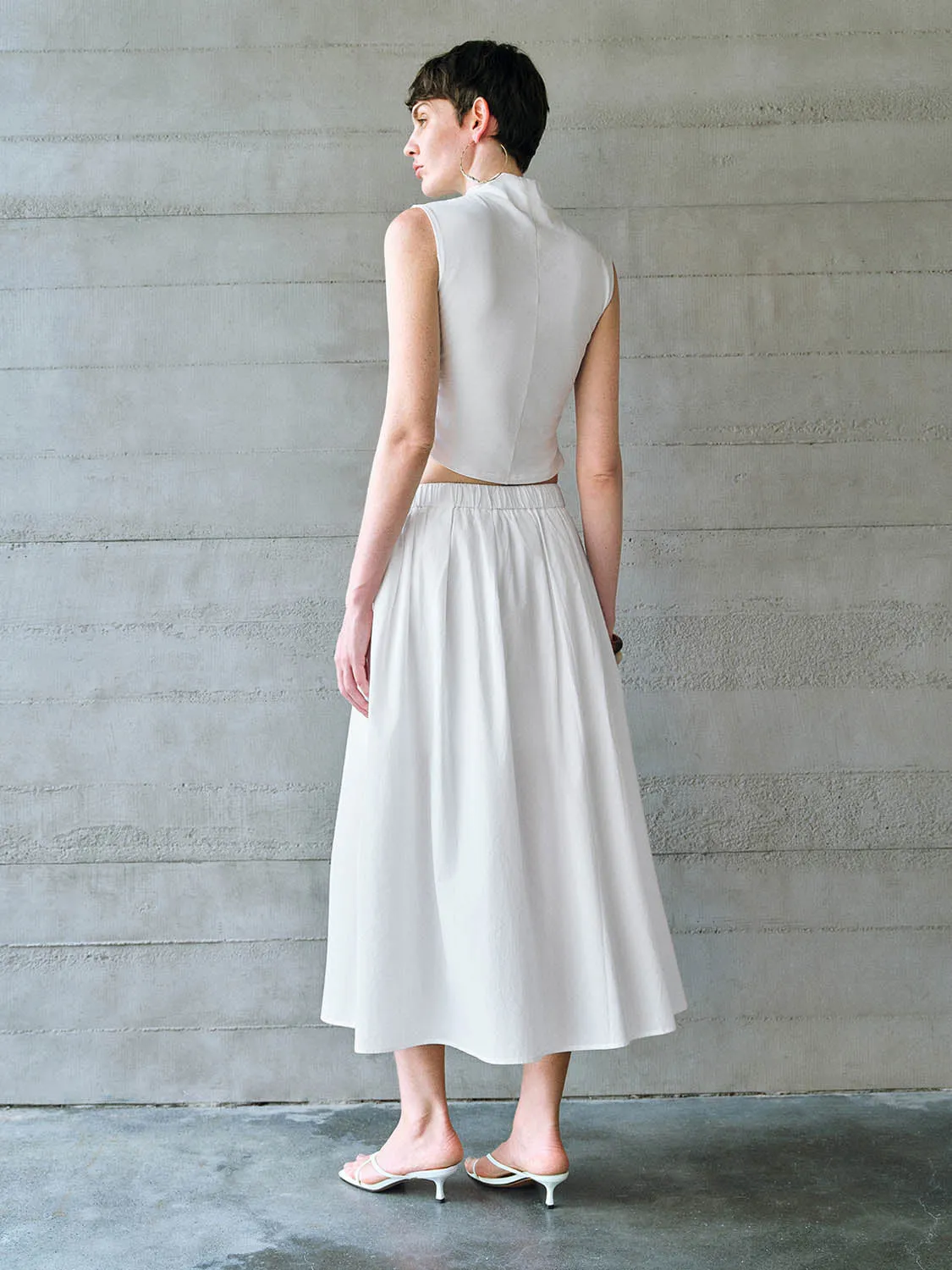 Elastic Waist Midi A-Line Skirt sold by Urban Revivo product image thumbnail 4