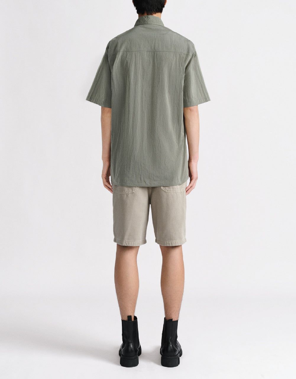 Button Up Straight Shirt sold by Urban Revivo product image thumbnail 4