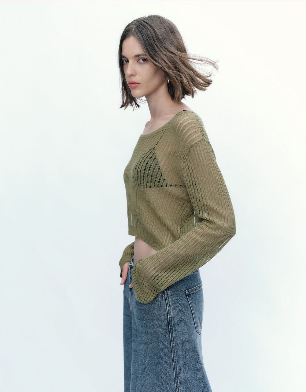 Thin Crew Neck Knitted T-Shirt sold by Urban Revivo product image thumbnail 3