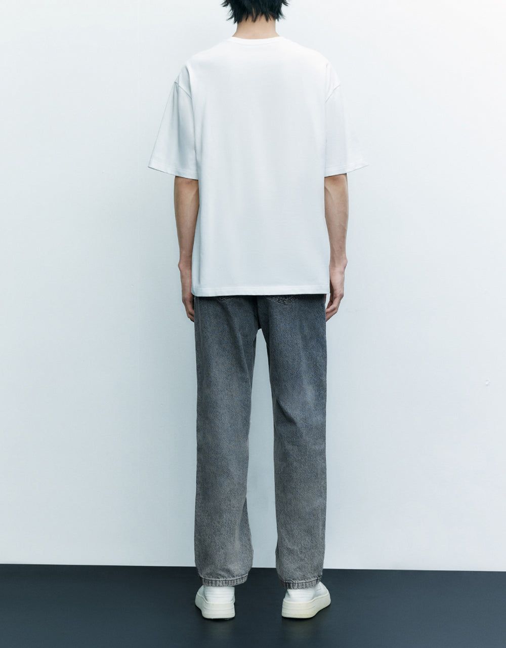 Cartoon Printed Loose T-Shirt sold by Urban Revivo product image thumbnail 4