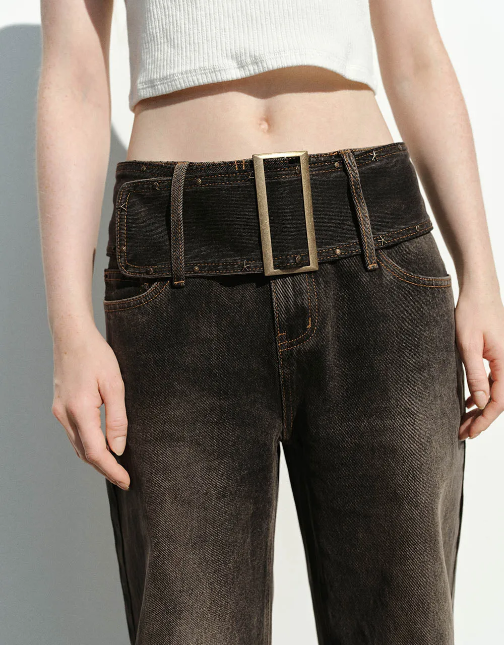 Wide-Leg Jeans With Belt sold by Urban Revivo product image thumbnail 5