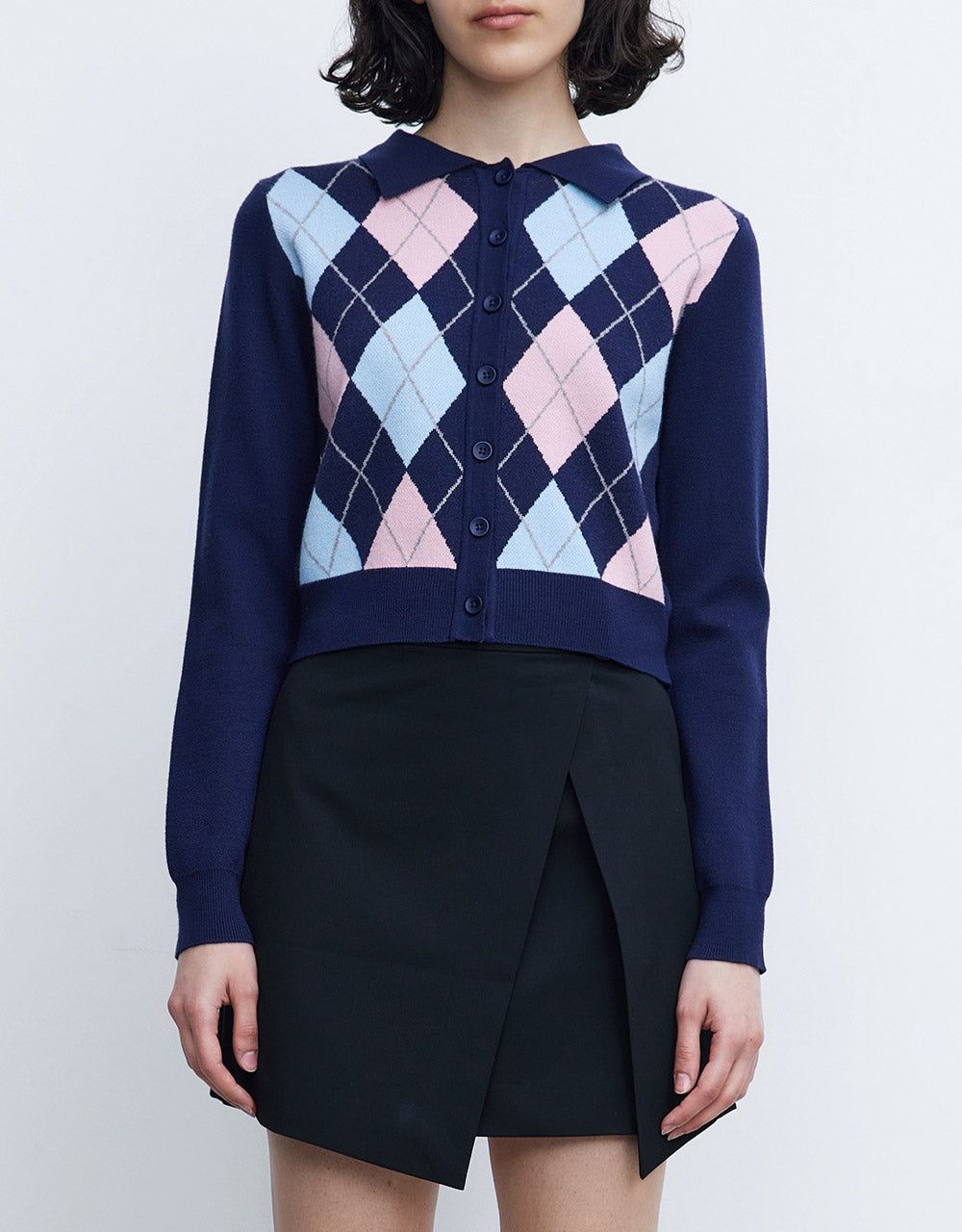 Argyle Button Up Cardigan sold by Urban Revivo product image thumbnail 2