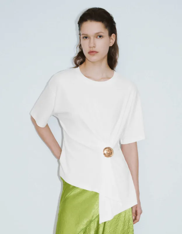 Crew Neck Skater T-Shirt sold by Urban Revivo