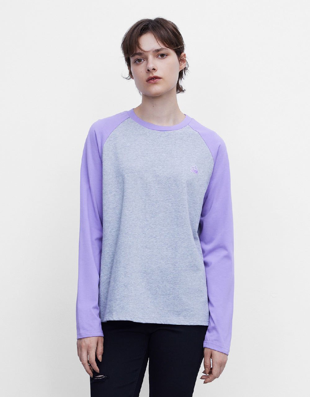 Raglan Sleeve Straight T-Shirt sold by Urban Revivo