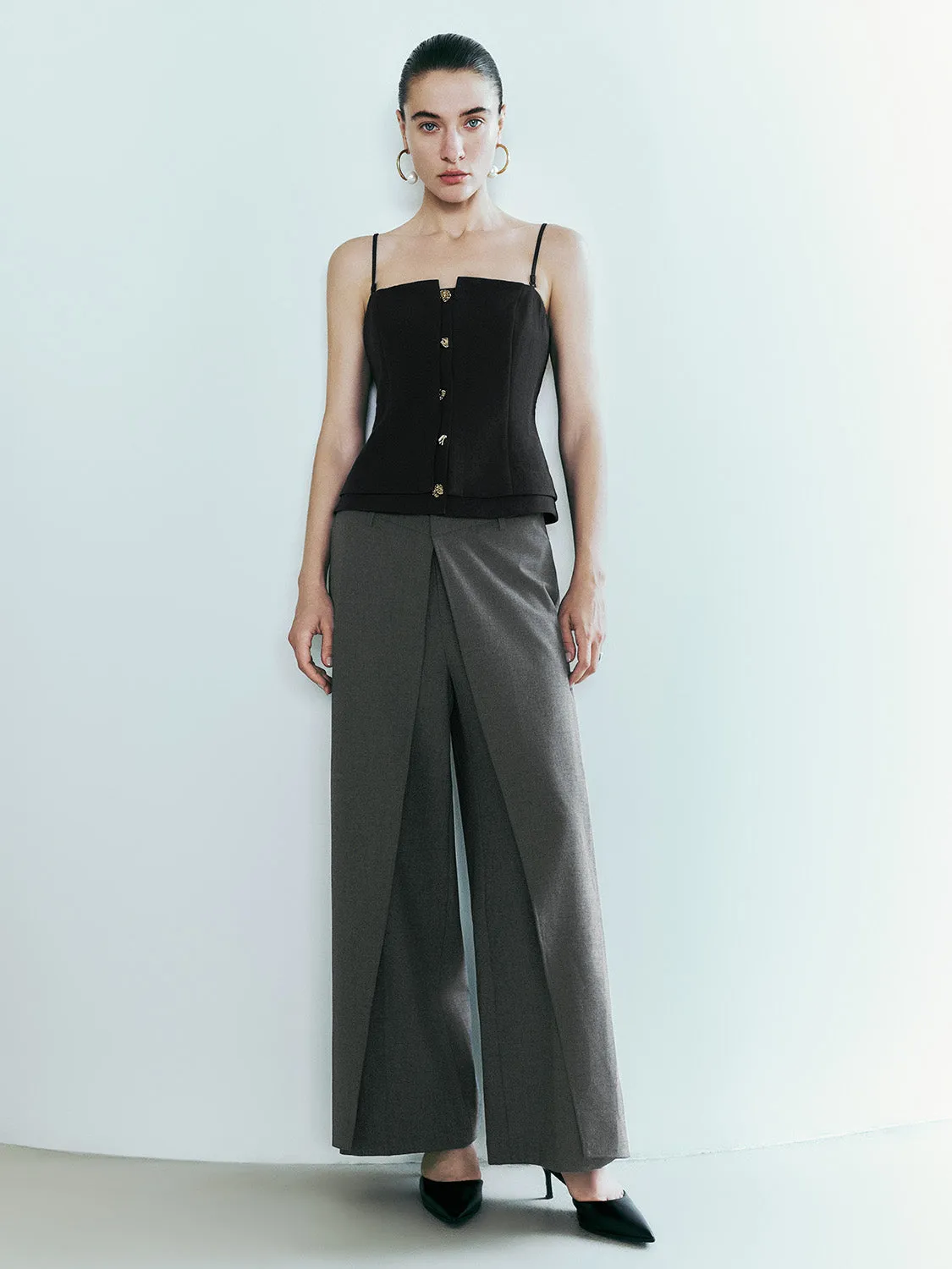 Square-cut Collar Cami Top sold by Urban Revivo product image thumbnail 4