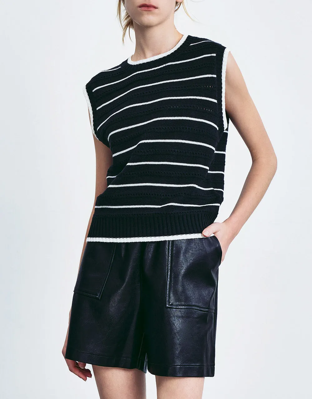 Striped Crew Neck Sweater Vest sold by Urban Revivo product image thumbnail 2